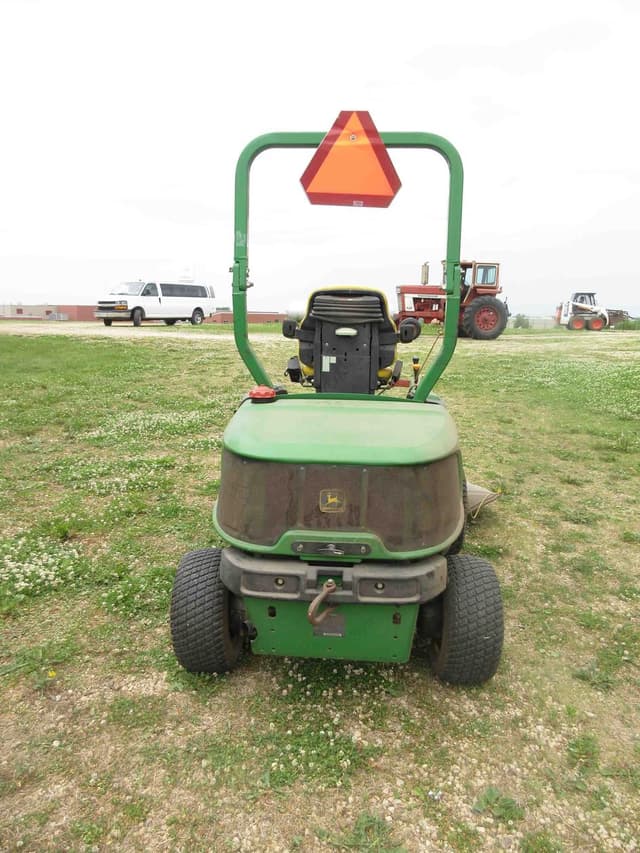 Image of John Deere 1435 equipment image 3