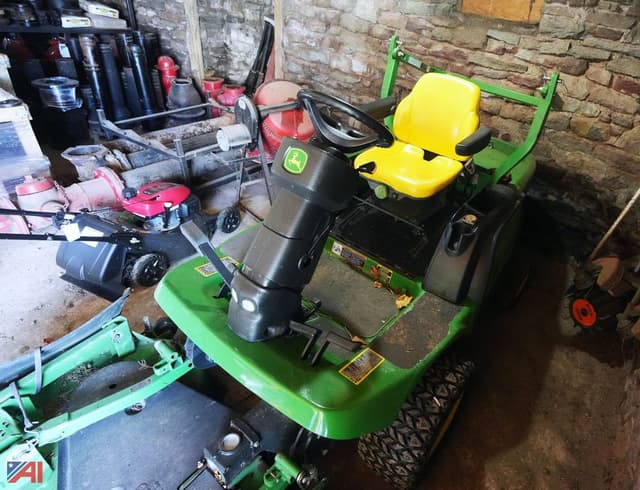 Image of John Deere 1435 II equipment image 1