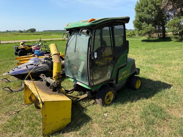Image of John Deere 1445 equipment image 1