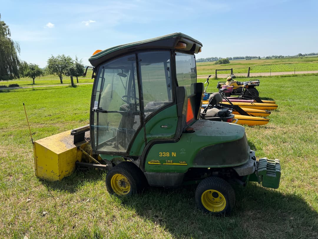 Image of John Deere 1445 Primary image
