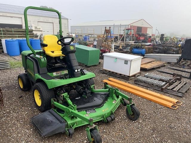 Image of John Deere 1445 equipment image 1