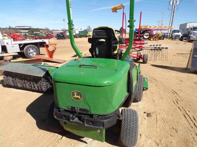 Image of John Deere 1445 Series II equipment image 1