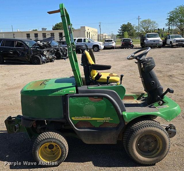Image of John Deere 1445 Series II equipment image 3