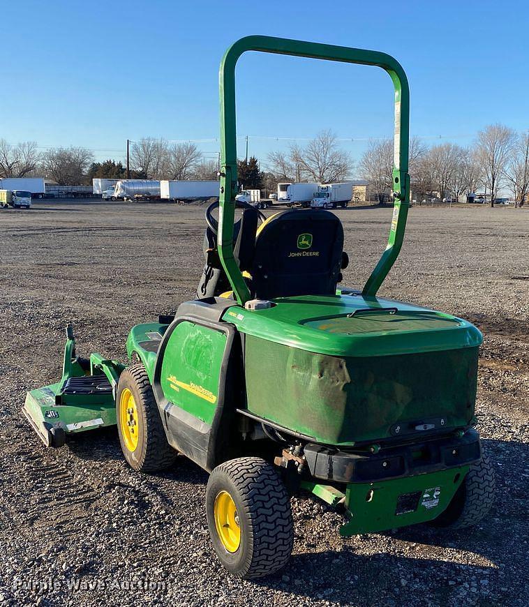 Tractor Zoom - John Deere 1445 Series II