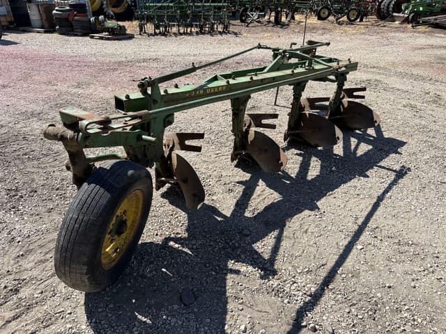 Image of John Deere 145 equipment image 2