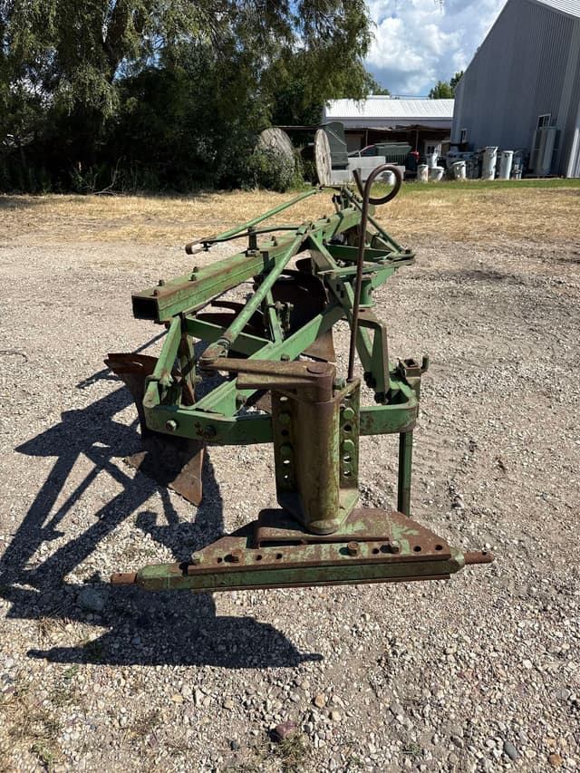 Image of John Deere 145 equipment image 4