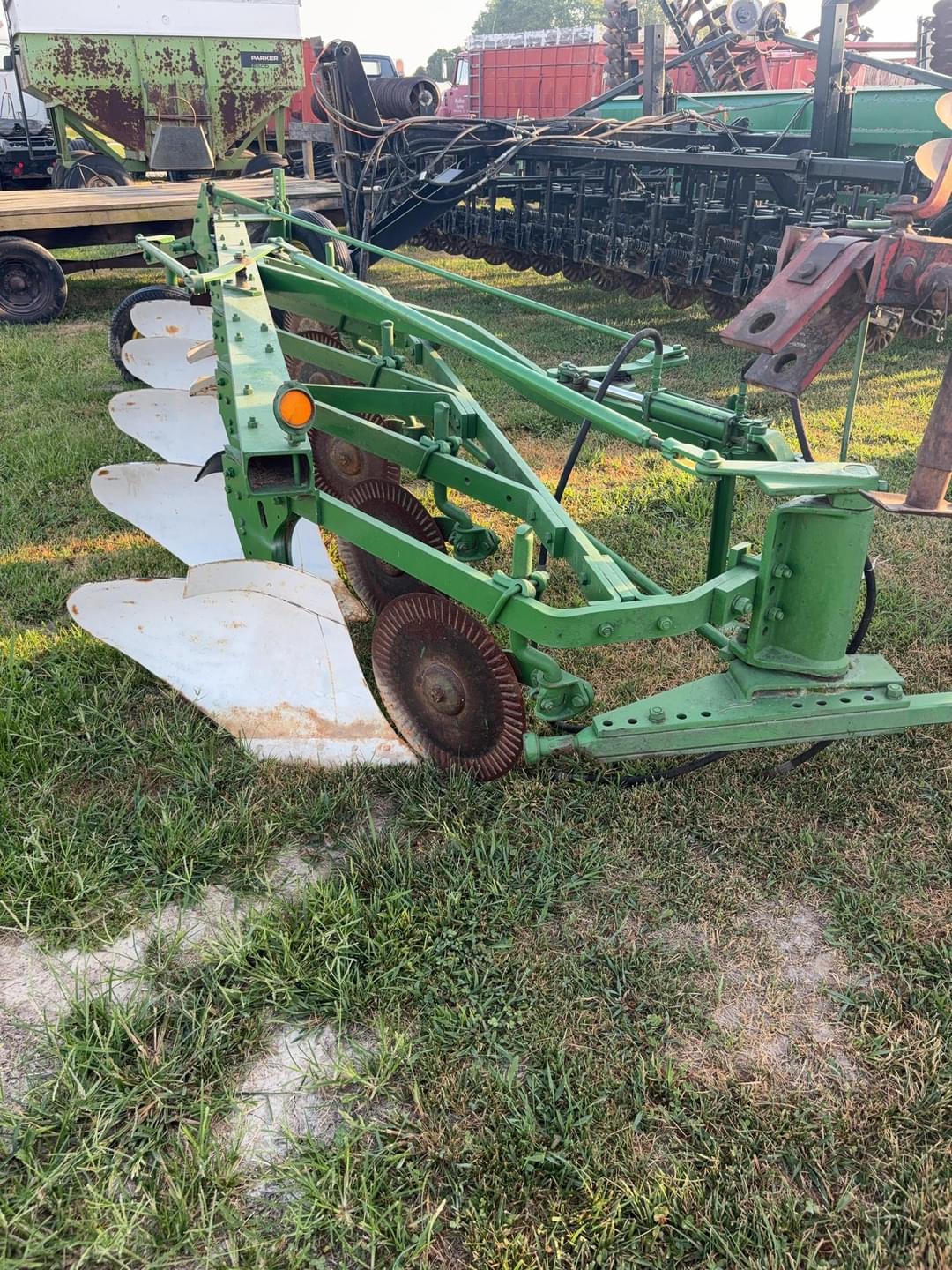 Image of John Deere 145 Primary image