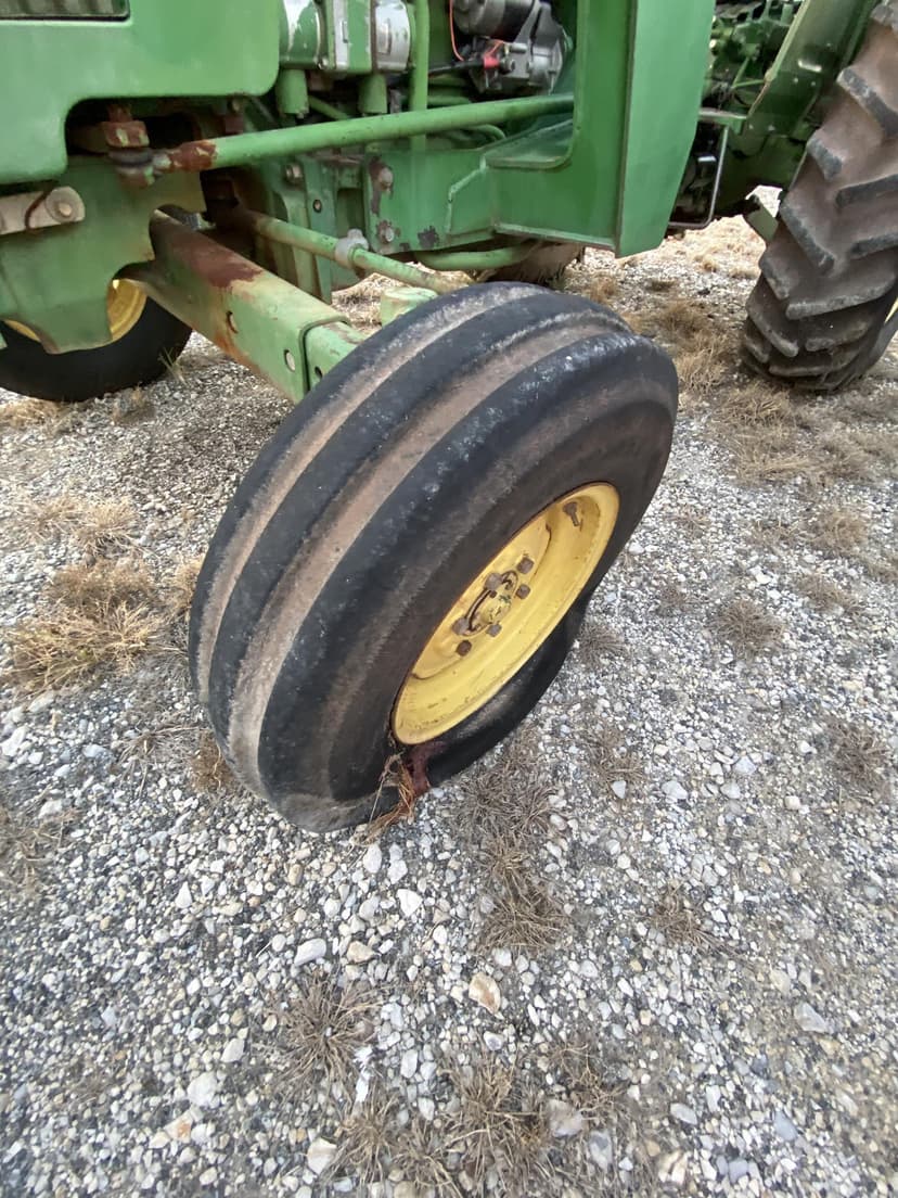 John Deere 1450 Tractors For Sale with 2,921 Hrs Tractor Zoom