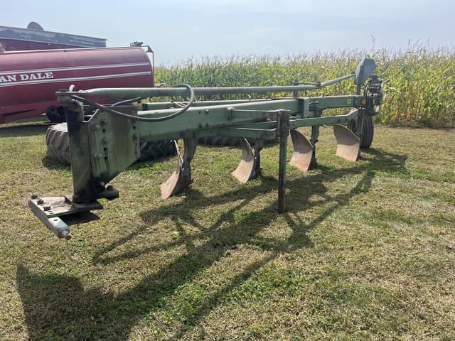 Image of John Deere 1450 equipment image 1
