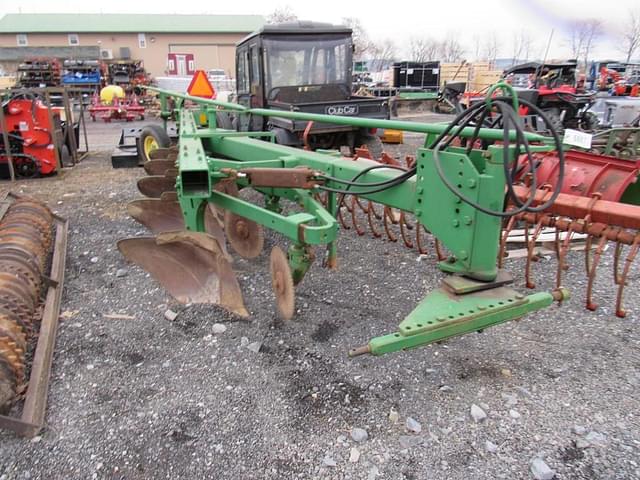 Image of John Deere 1450 equipment image 2