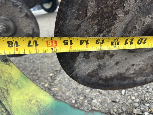 Image of John Deere F145A equipment image 2