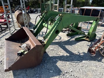 Main image John Deere 146