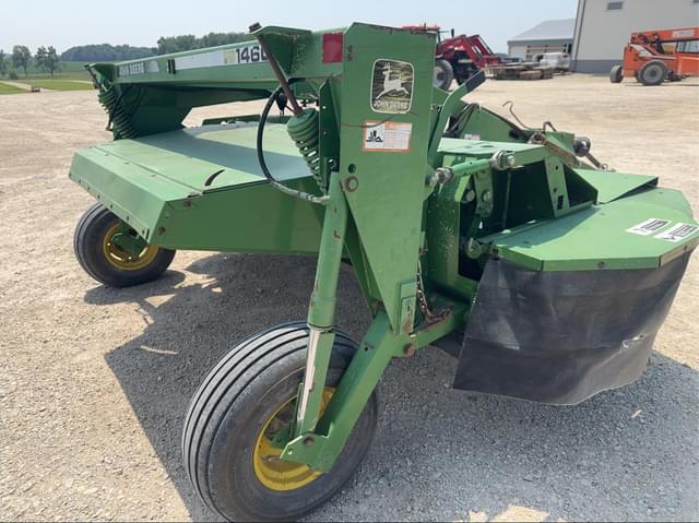 Image of John Deere 1460 equipment image 4