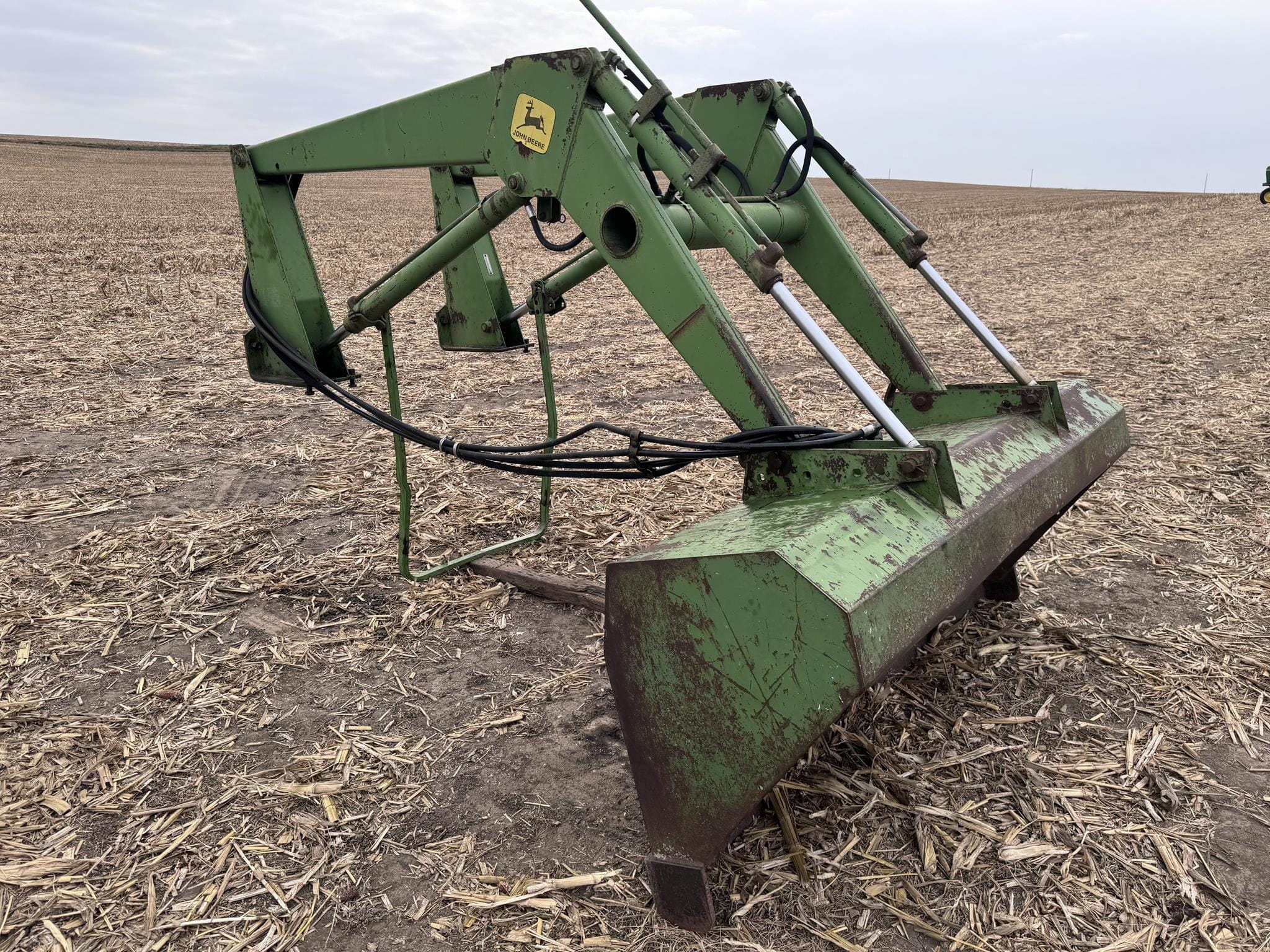 Main image John Deere 148