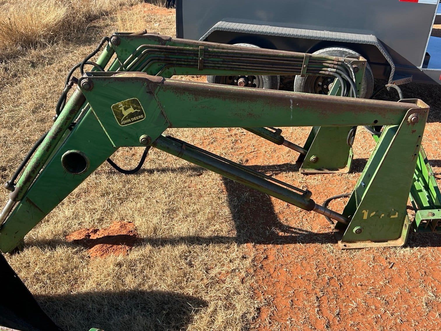 John Deere 148 Equipment Image0