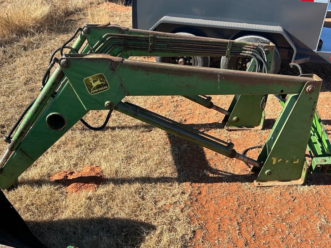 Image of John Deere 148 Primary image