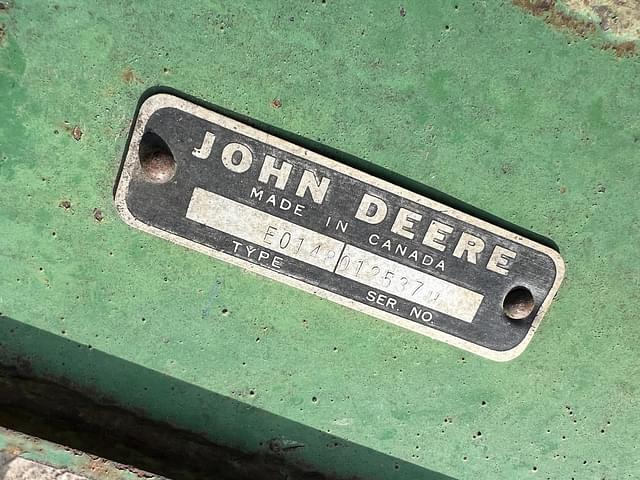 Image of John Deere 148 equipment image 2