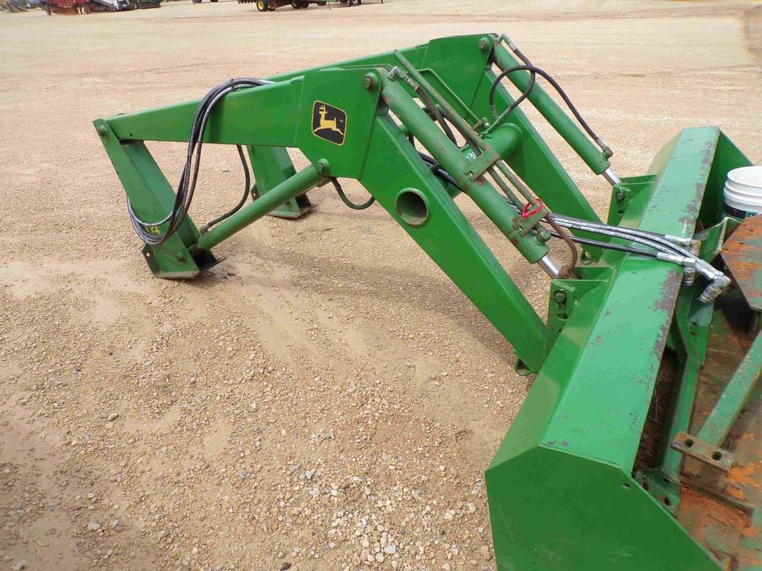 Image of John Deere 148 Primary image