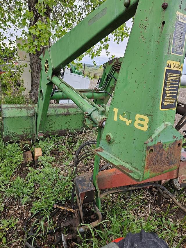 Image of John Deere 148 equipment image 3