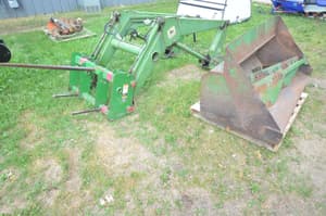 John Deere 148 Image