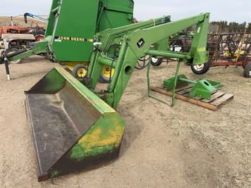 Main image John Deere 148