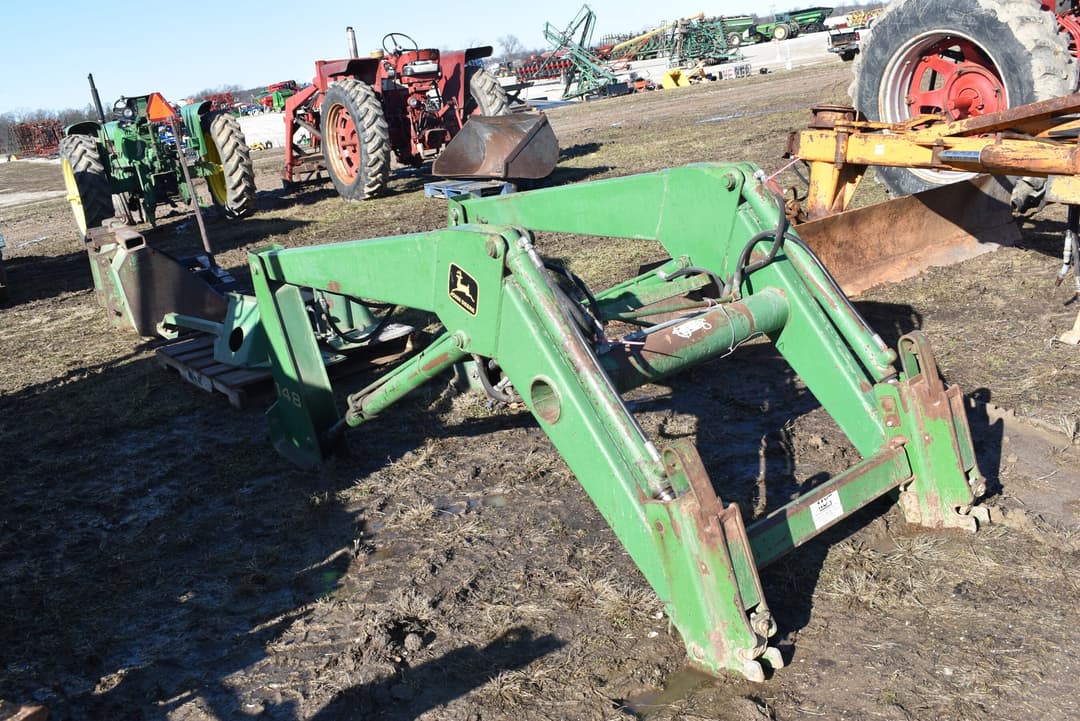 Image of John Deere 148 Primary image