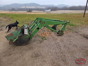 John Deere 148 Image