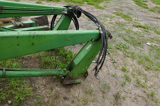 Image of John Deere 148 equipment image 1