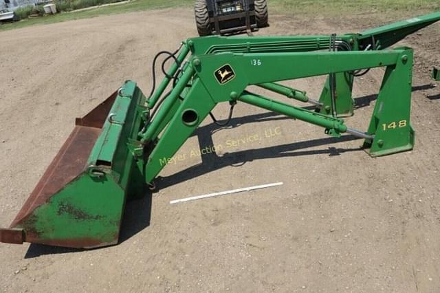 Image of John Deere 148 equipment image 2