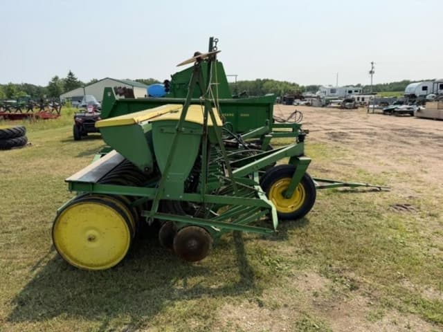 Image of John Deere LL247A equipment image 3