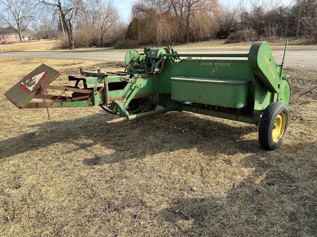 Image of John Deere 14T equipment image 1