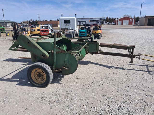 Image of John Deere 14T equipment image 4