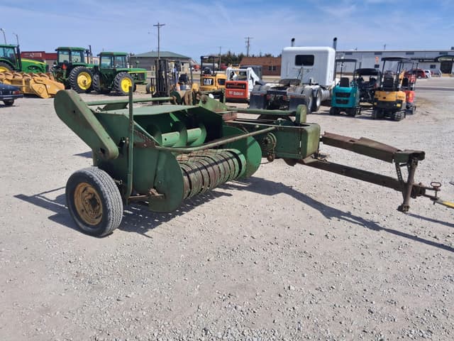 Image of John Deere 14T equipment image 3