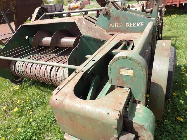 Image of John Deere 14T equipment image 2