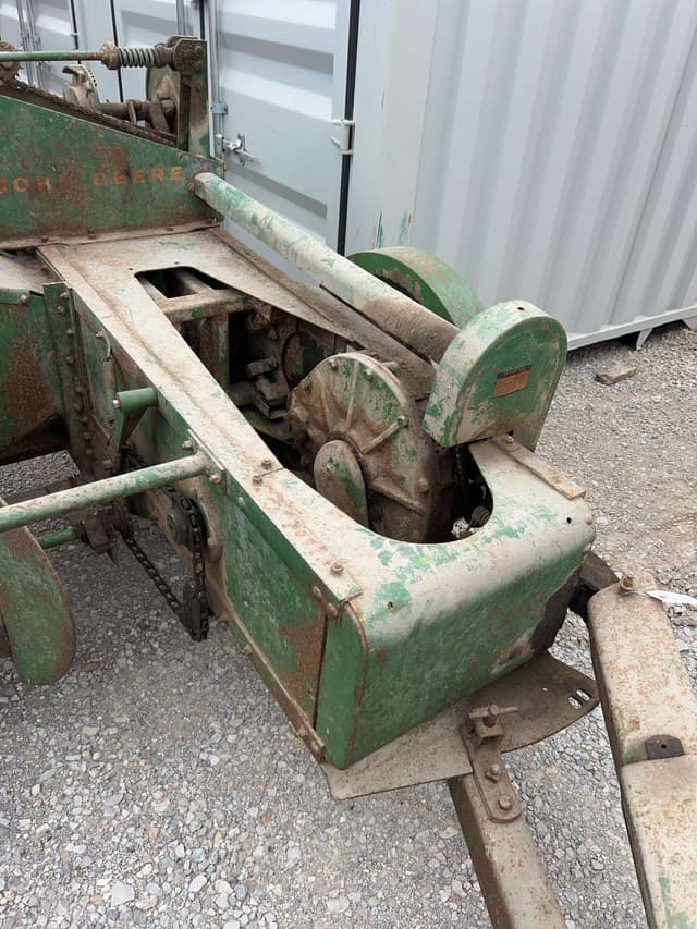 Image of John Deere 14T equipment image 2