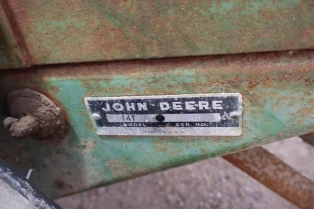 Image of John Deere 14T equipment image 4