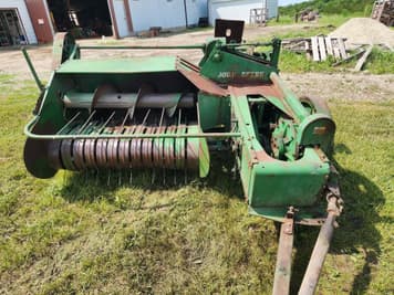 Main image John Deere 14T