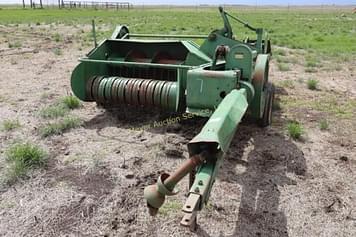 Main image John Deere 14T