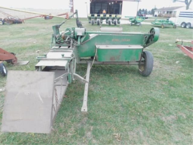 Image of John Deere 14T equipment image 2