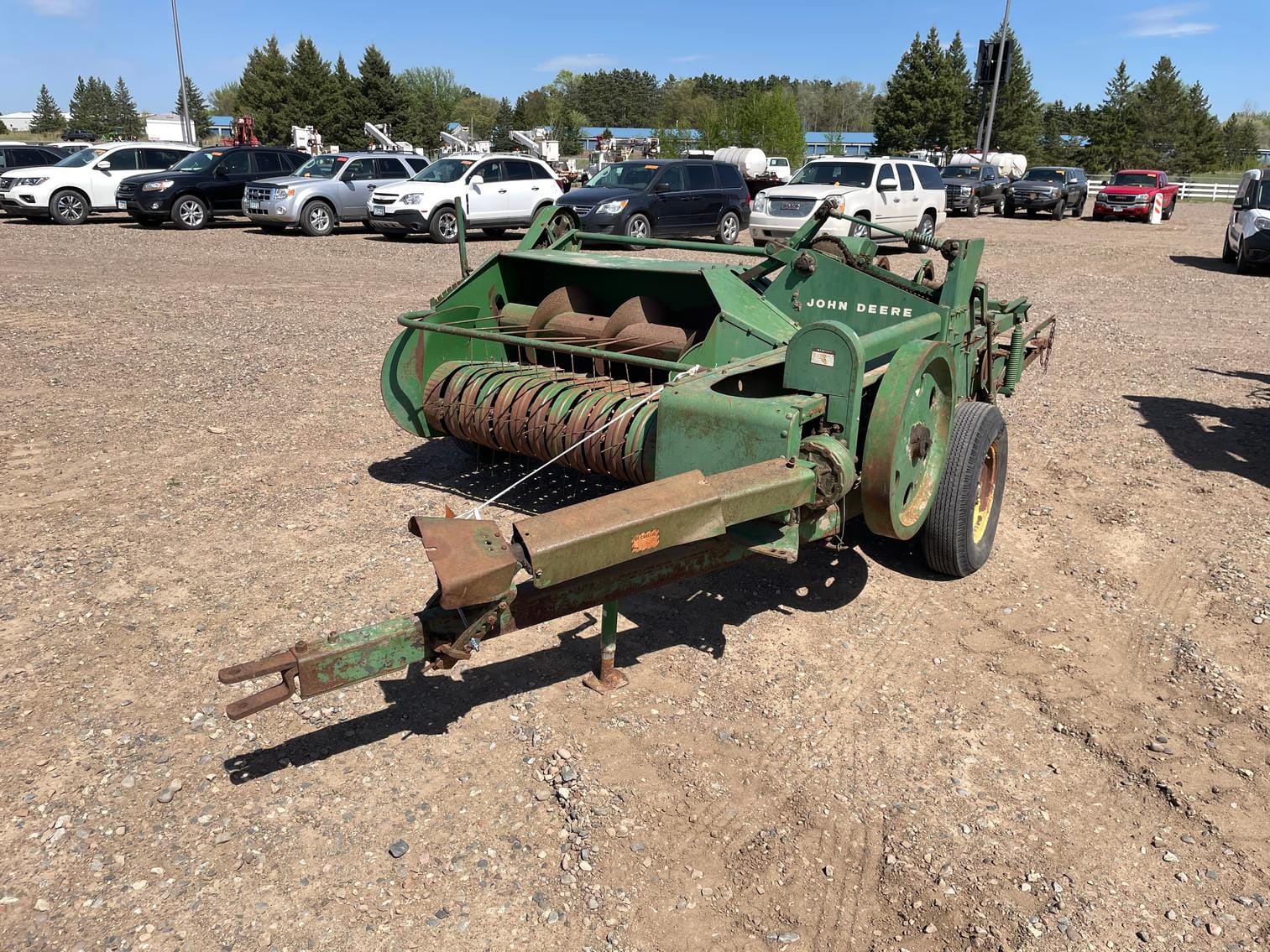 John Deere 14T Equipment Image0