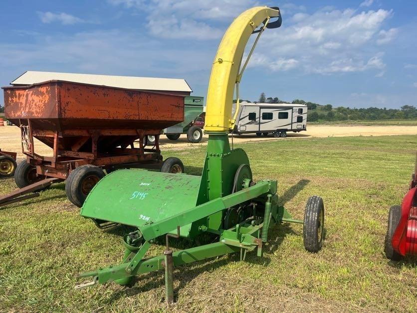 Image of John Deere 15 Primary image