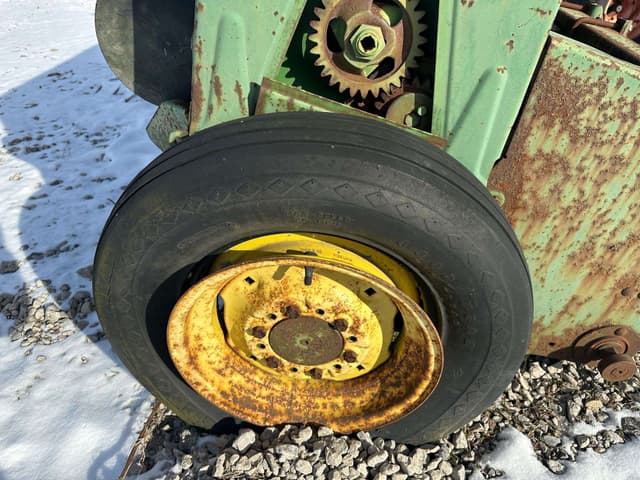 Image of John Deere 1500 equipment image 1