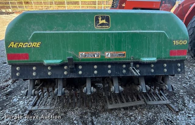 Image of John Deere 1500 equipment image 1