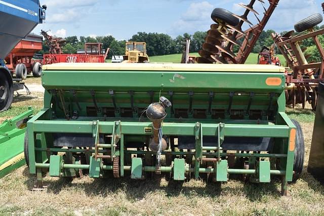 Image of John Deere 1500 equipment image 1
