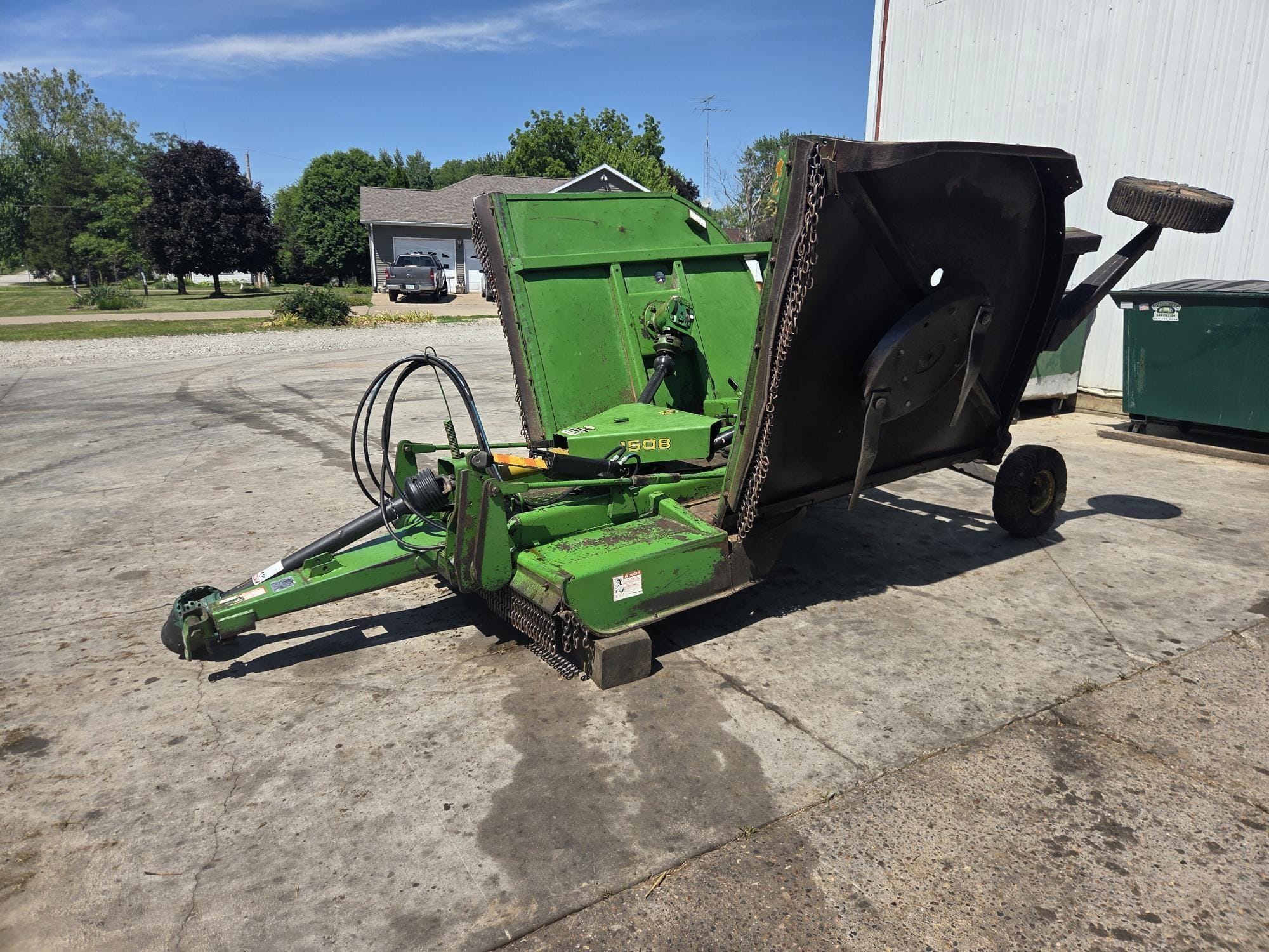 John Deere 1508 Equipment Image0