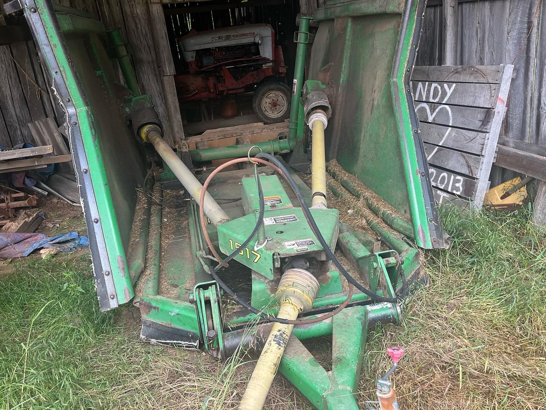 Image of John Deere 1517 Image 0