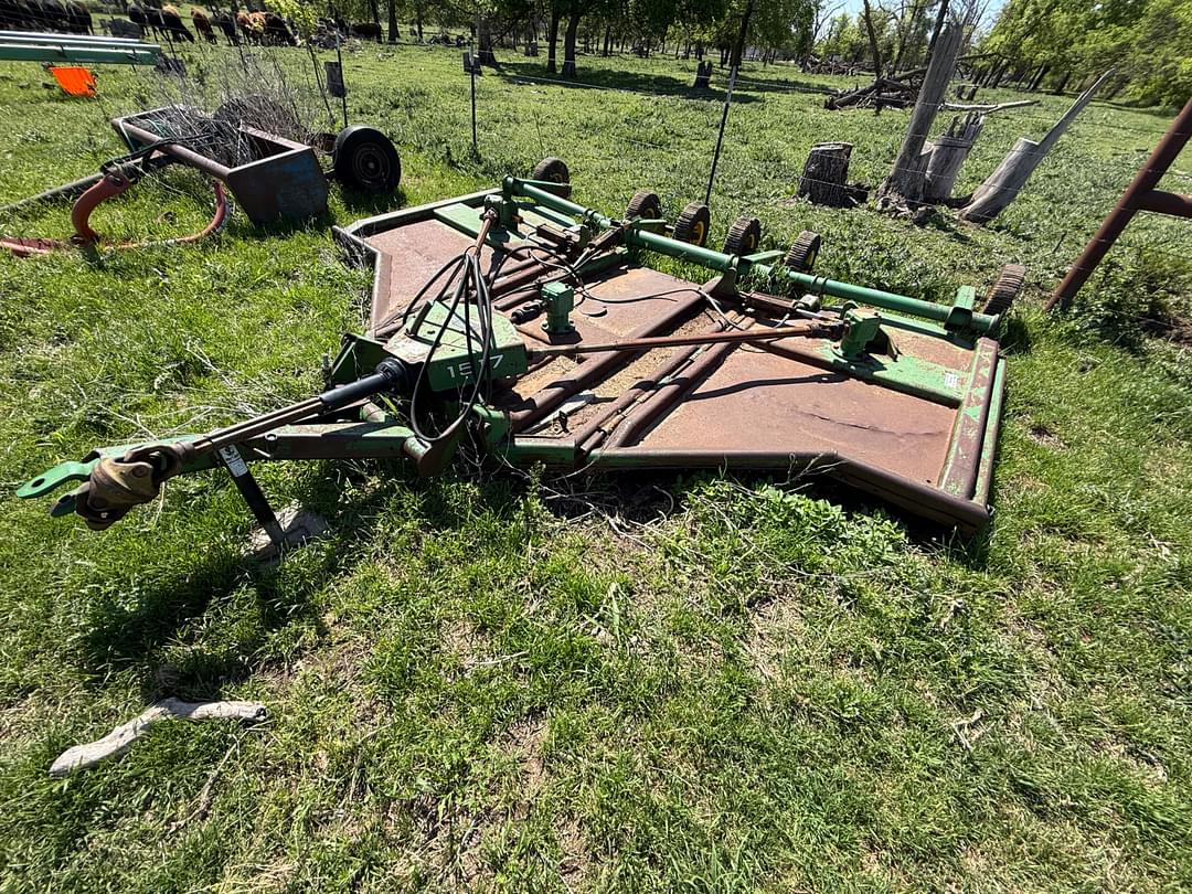 Image of John Deere 1517 Primary image