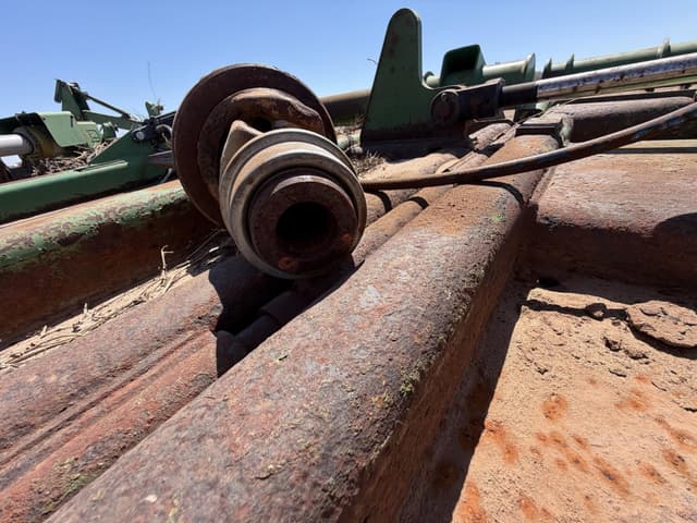 Image of John Deere 1518 equipment image 1