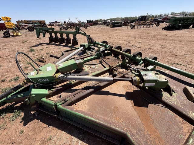 Image of John Deere 1518 equipment image 2
