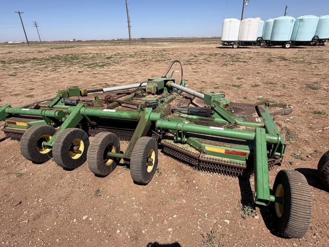 Image of John Deere 1518 equipment image 4